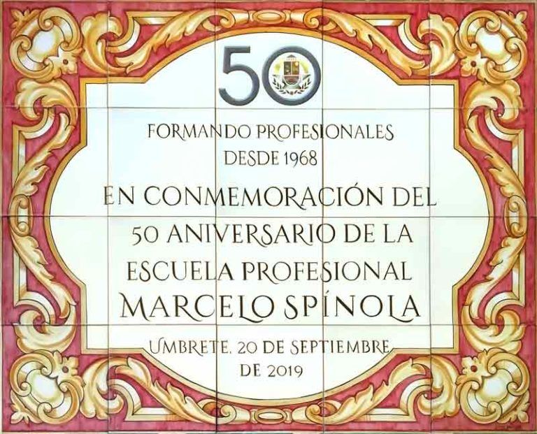 Azulejos rotulados - pintados a mano - Cerámicas Artesur - Rótulos comerciales - Escuela