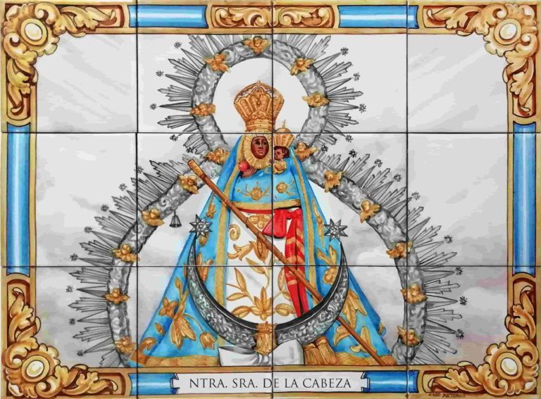 Azulejos artesanos pintados a mano en el estilo sevillano - Artesur- Virgen de la Cabeza