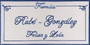 Azulejos artesanos pintados a mano en el estilo sevillano - Artesur - Azulejos para casas - Familia Rabé - 616